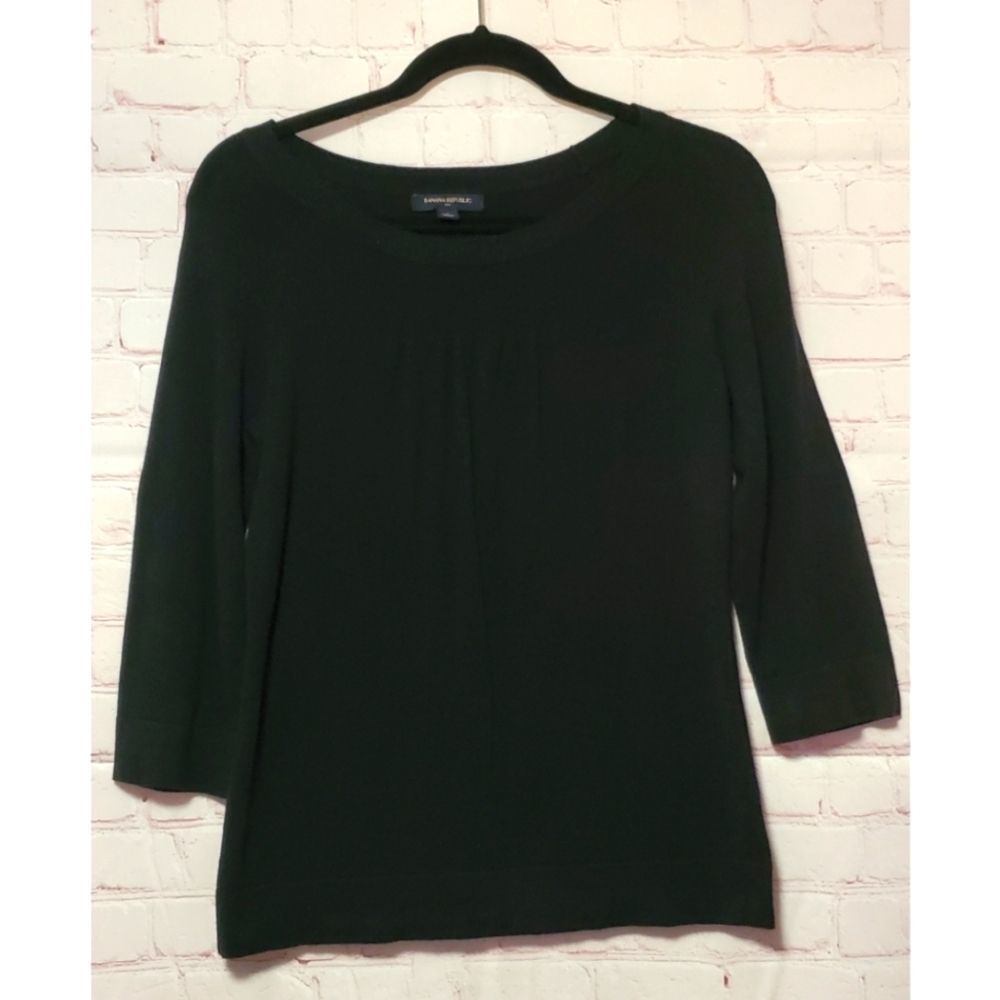 Black 3/4 Sleeve Banana Republic Sweater Small